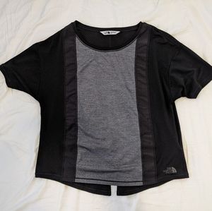 The North Face Flash Dry Open Knit Mesh Exercise Tee - Black / Gray